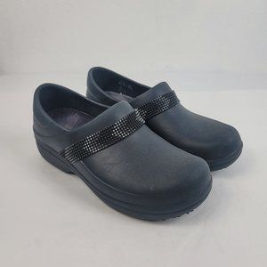 Crocs Neria Pro II Womens Black Non-Slip Resistant Dual Comfort Work Clog Size 7